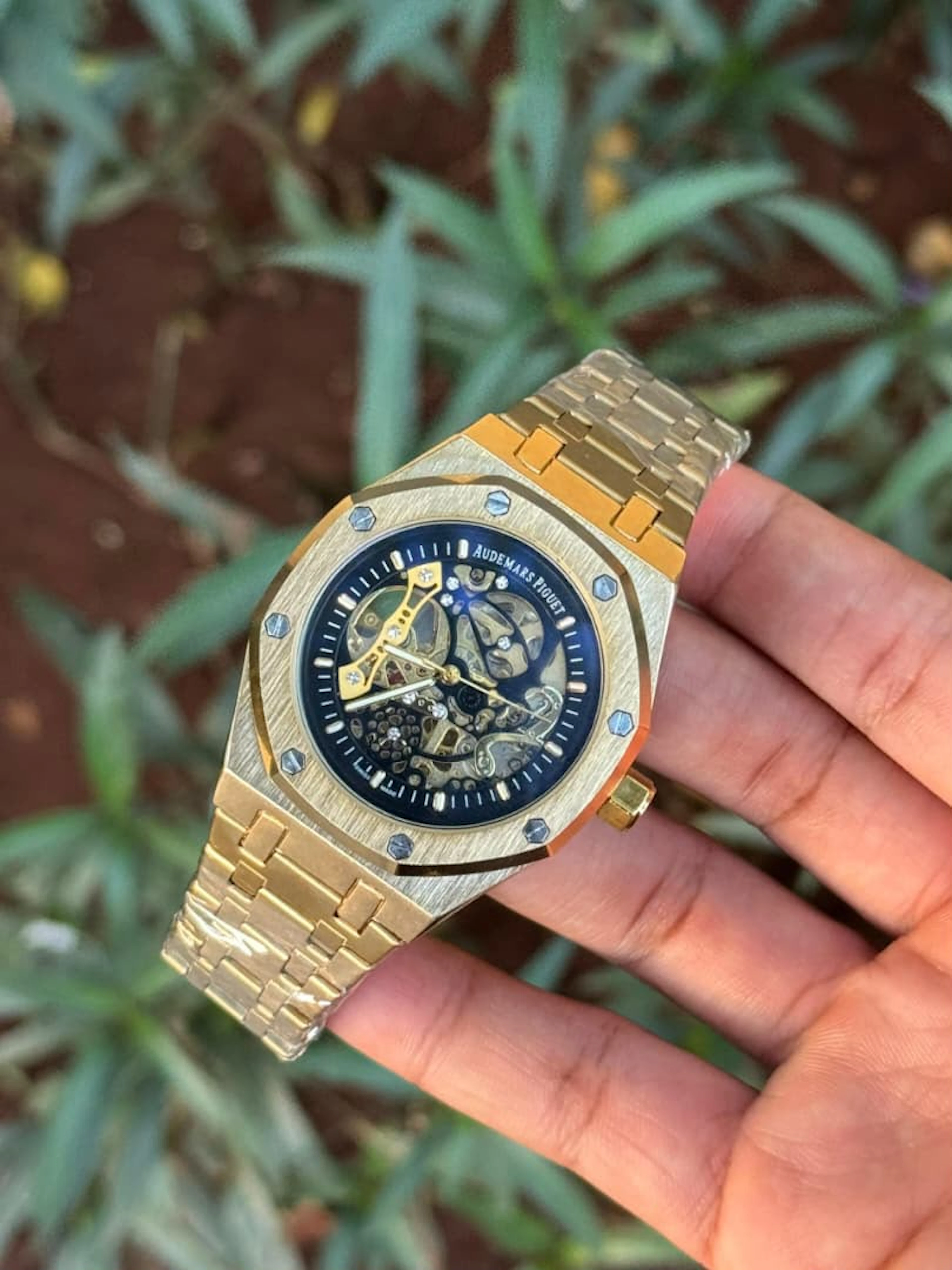 Luxe Collection Watch 7