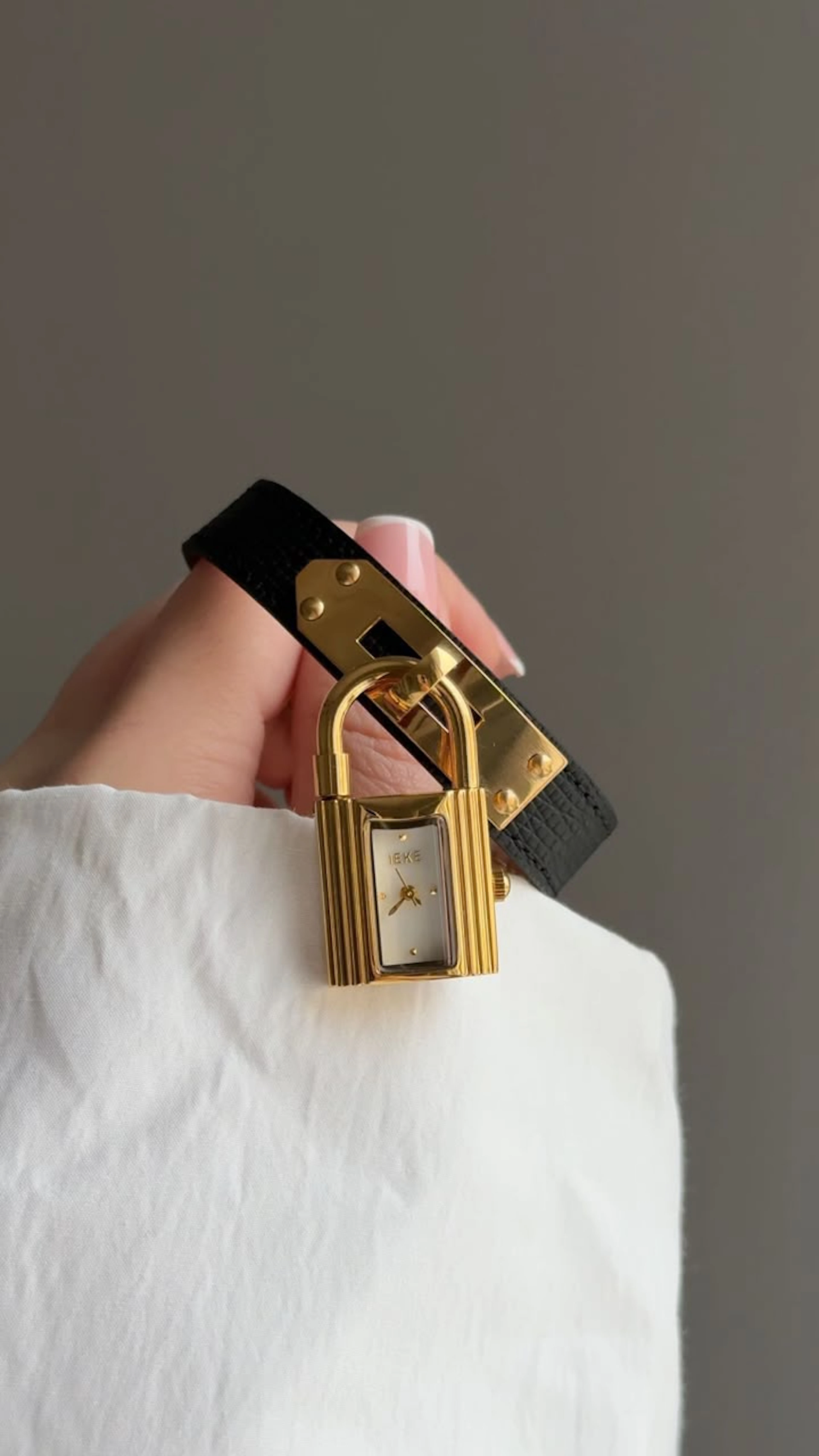 Lock Watch for Ladies 2