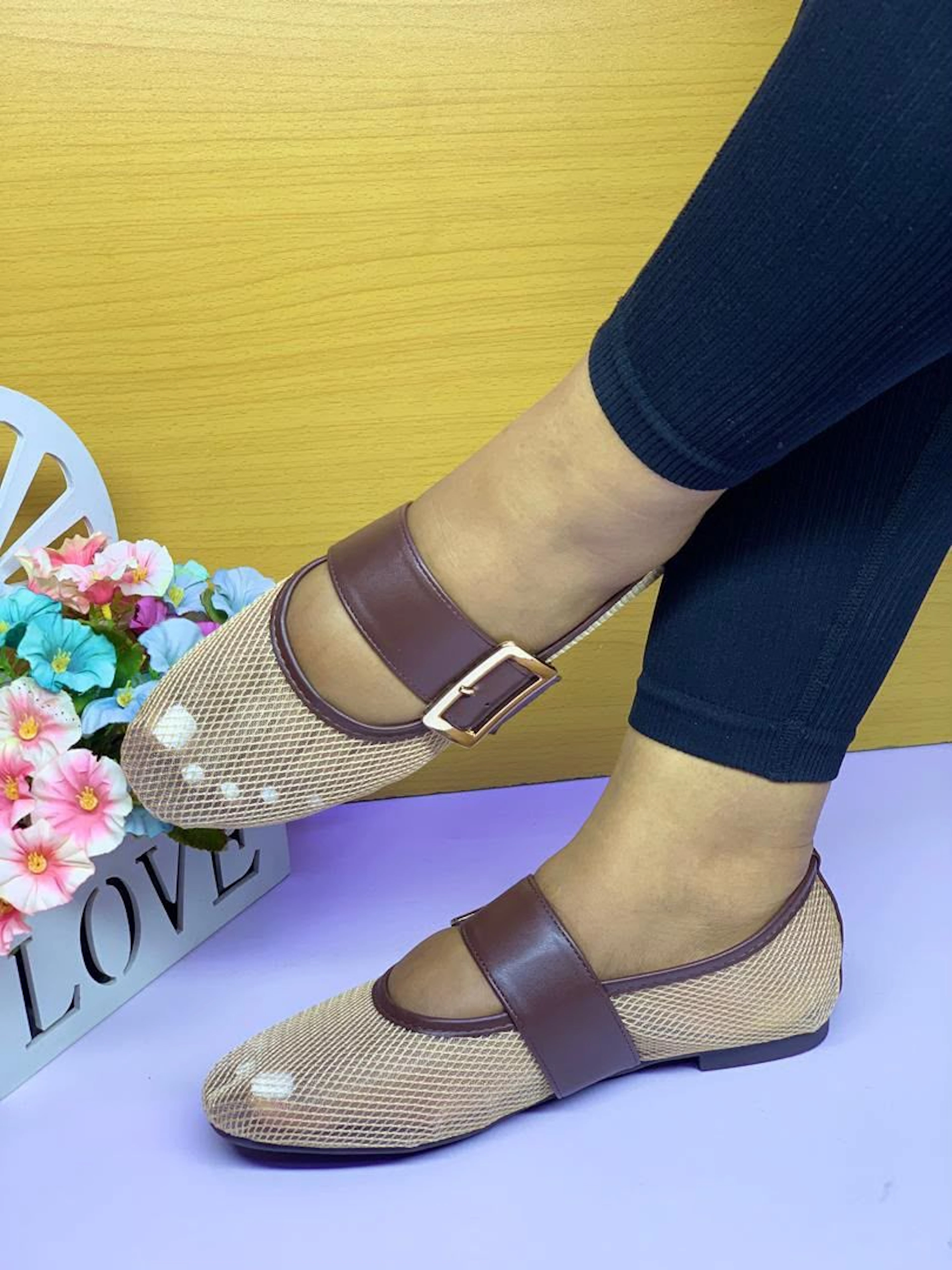 Viatu vya Kike vya Wavu - Cross Strap Flats (Sizes 37-41) 4